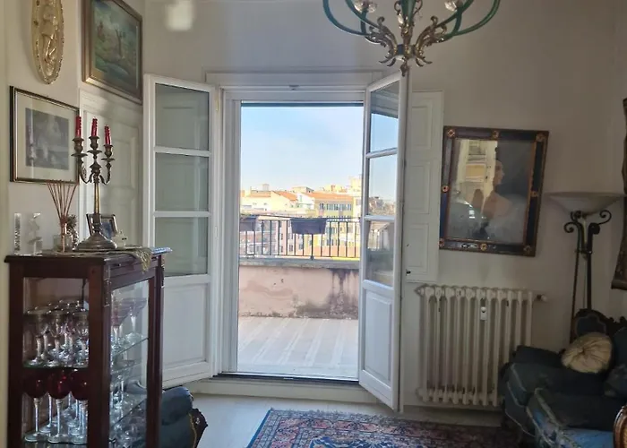 Charme Holidays Colosseum 4* Rome